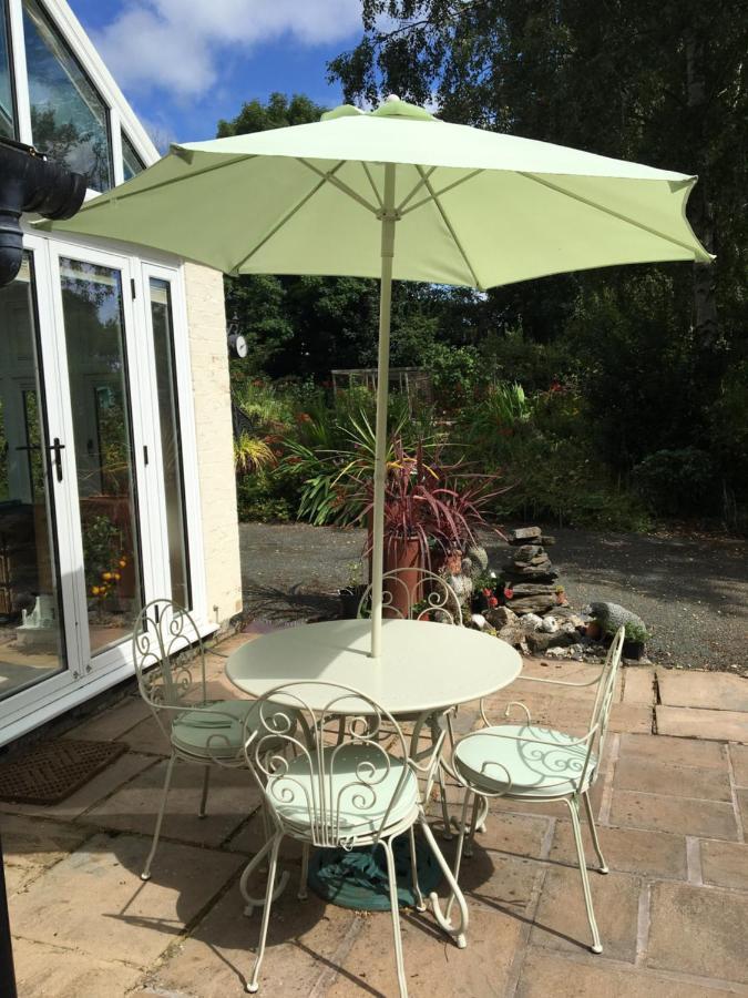 Bron Hafren Bed and Breakfast Montgomery Εξωτερικό φωτογραφία
